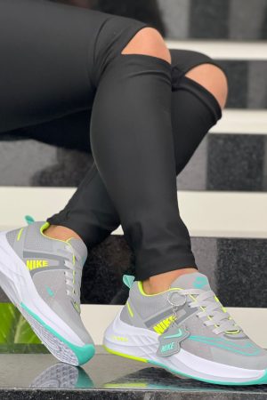 Nike Runnin Llavero Gris