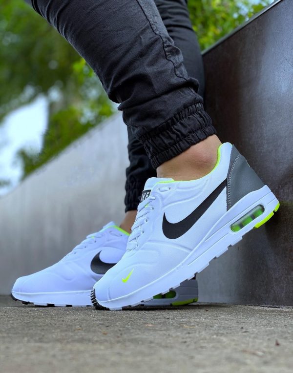 Nike Tavas Blanco