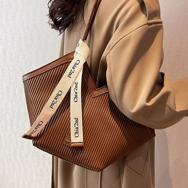 Bolso de Mano para Dama - Moderno, Elegante y Versátil Luxury - Image 3